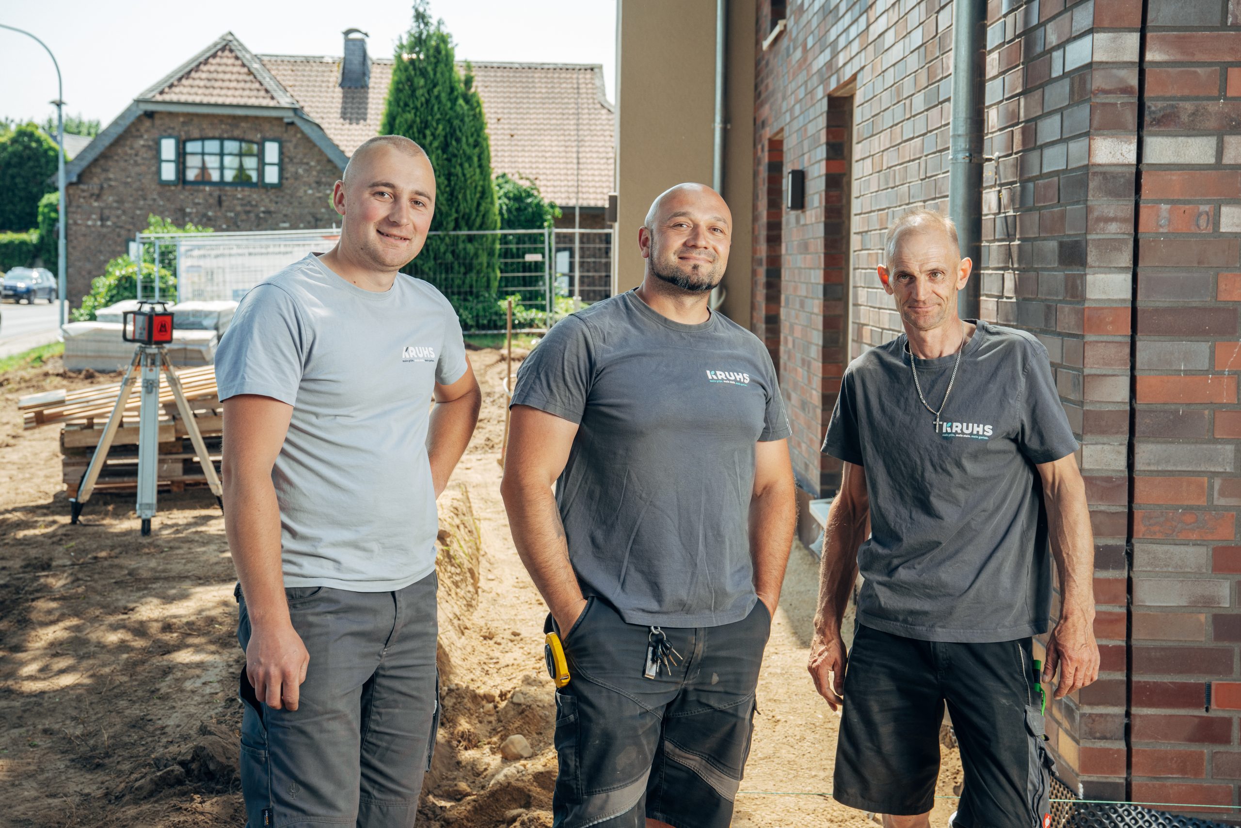 Gruppen Foto unseres vierten Bau Teams Garten- Landschaftsbau Klaus Kruhs GmbH